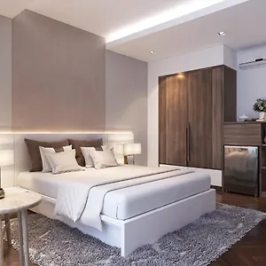 Отель Ha Noi Near Tan Son Nhat Airport --- Free Airport Pick-up And Drop-off Available 24 A Day